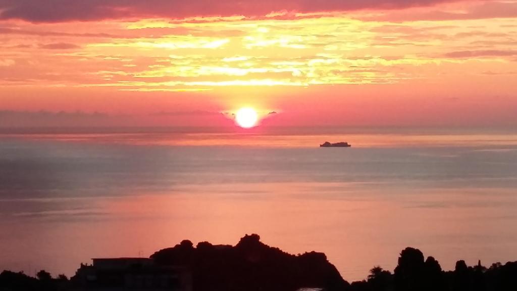 Charming Place Taormina Bagian luar foto
